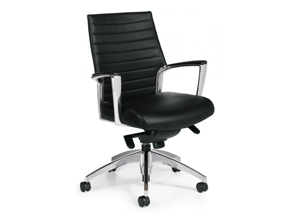 Leather Medium Back Knee-Tilter